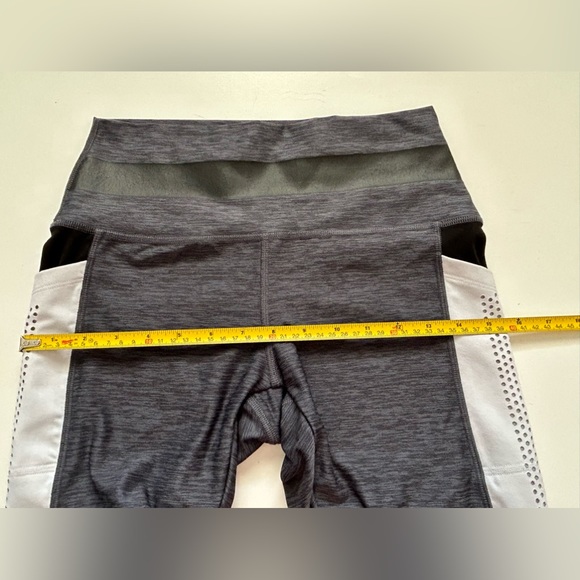 PINK Victoria’s Secret Ultimate leggings Sz. M - Picture 5 of 6